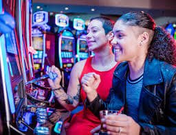 hub vip apk Live Casino Provider Evolution Gaming Pragmatic Play Baccarat Table